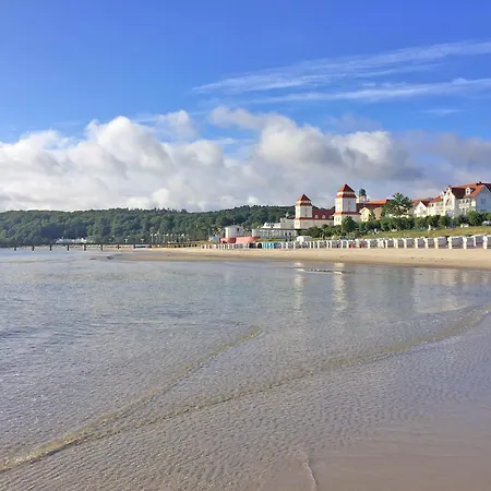 Duenenresidenz Koenigin Augusta - Apt. 14 Villa Binz